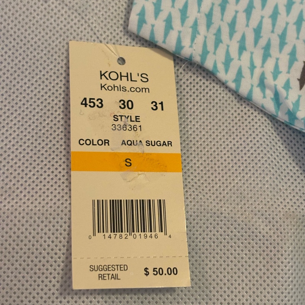 NWT button up - Picture 4 of 4